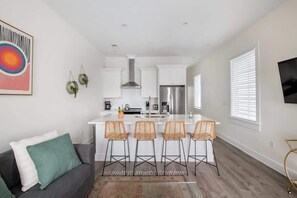 Interior - Urban Sol | Newly Built in Downtown Charleston! (Charleston)