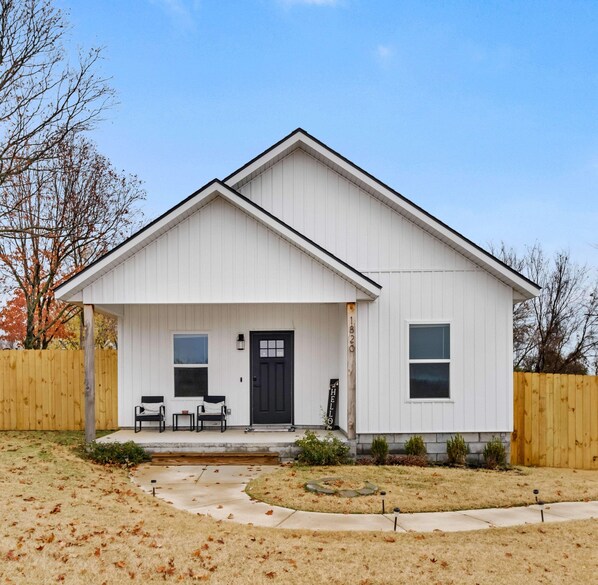 Exterior - Central Getaway Off of I-49 (Springdale)