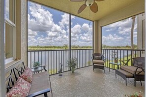 Property grounds - COUNTRY CLUB/RESORT STYLE COMMUNITY!!! (Bradenton)