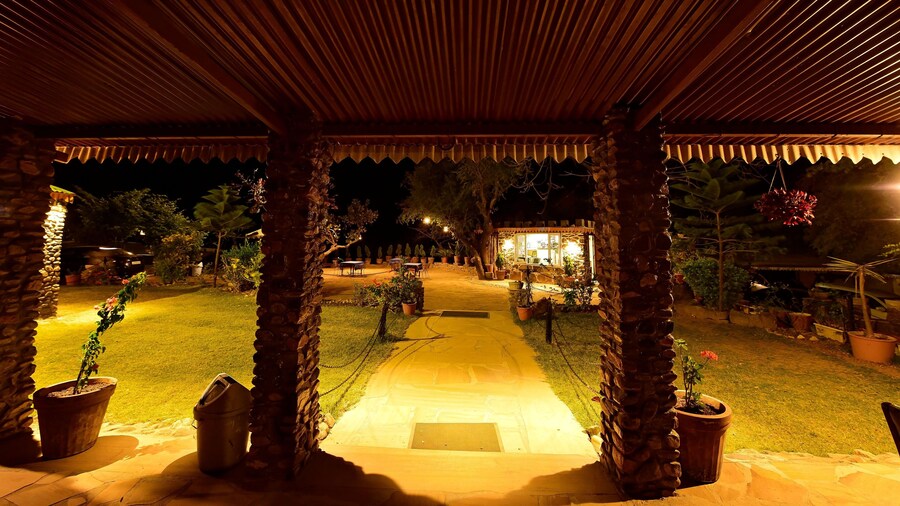 Hotel Castle Rock Mount Abu by SAH