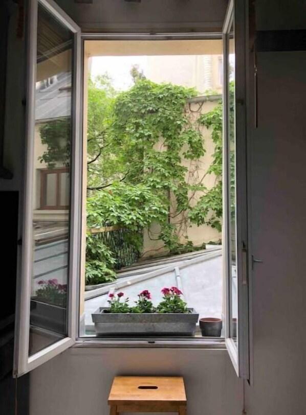 Interior - Charmant Deux Pieces au Jardin des Plantes (Paris)