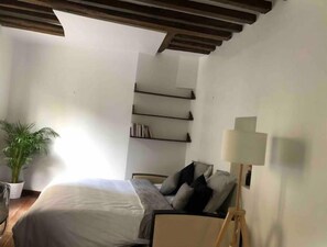 1 bedroom, bed sheets - Charmant Deux Pieces au Jardin des Plantes (Paris)