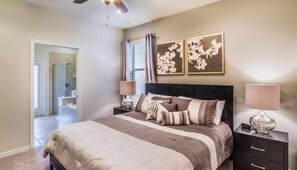 6 Schlafzimmer, Bügeleisen/Bügelbrett, WLAN, Bettwäsche