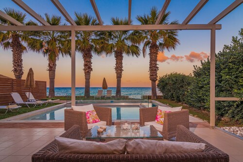Gaia Deluxe SeaFront Villa, with Private Pool & Direct Access to the Beach 