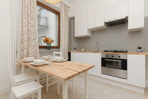 Apartment, 2 Bedrooms, 2 Bathrooms | Private kitchen - Spacious 2 Bedroom Apartment by Renters (Warsaw)