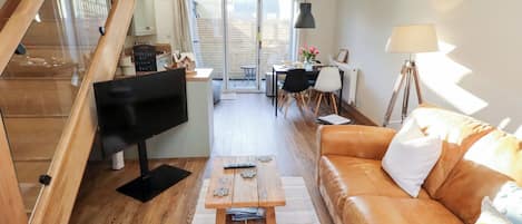 Cottage | Living area