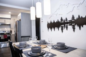 Dining - Absolutely Revy - Ground Level Condo with Hot Tub (Revelstoke)