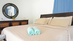 1 chambre, fer et planche à repasser, Wi-Fi, draps fournis