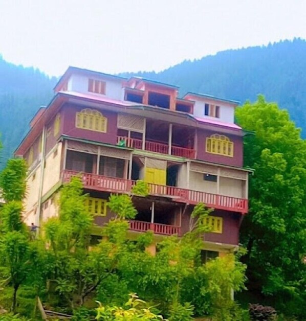 Exterior - Kashmir Dosut Lodges POK (Sharda)