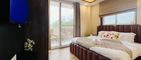 Superior One-Bedroom Apartment | 1 Schlafzimmer, Zimmersafe, Schreibtisch, schallisolierte Zimmer