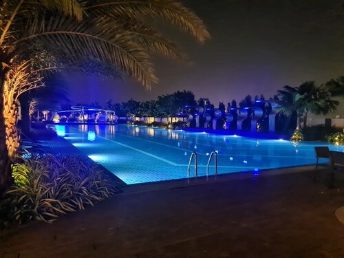 Boho retreat 1-min walk to MRT Station - Female only