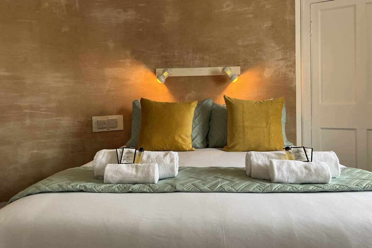 Classic Room | Free WiFi
