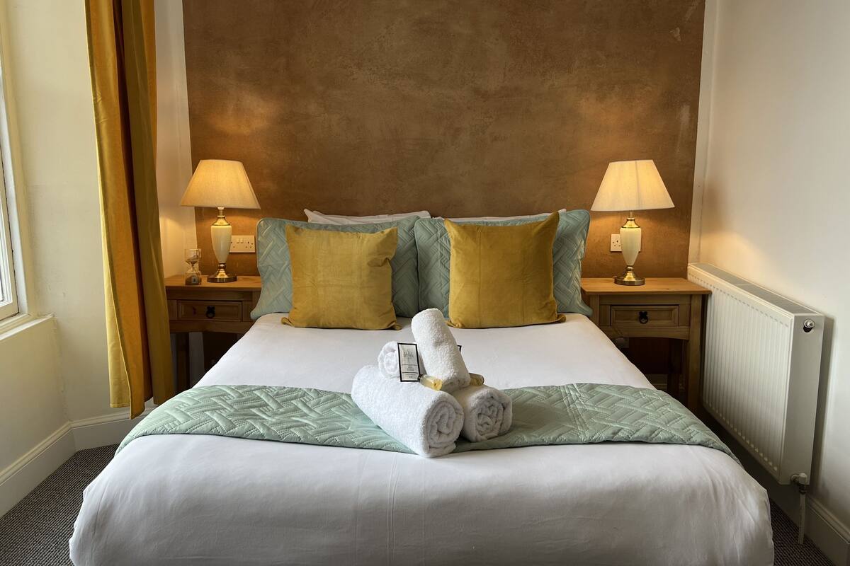 Standard Room | Free WiFi