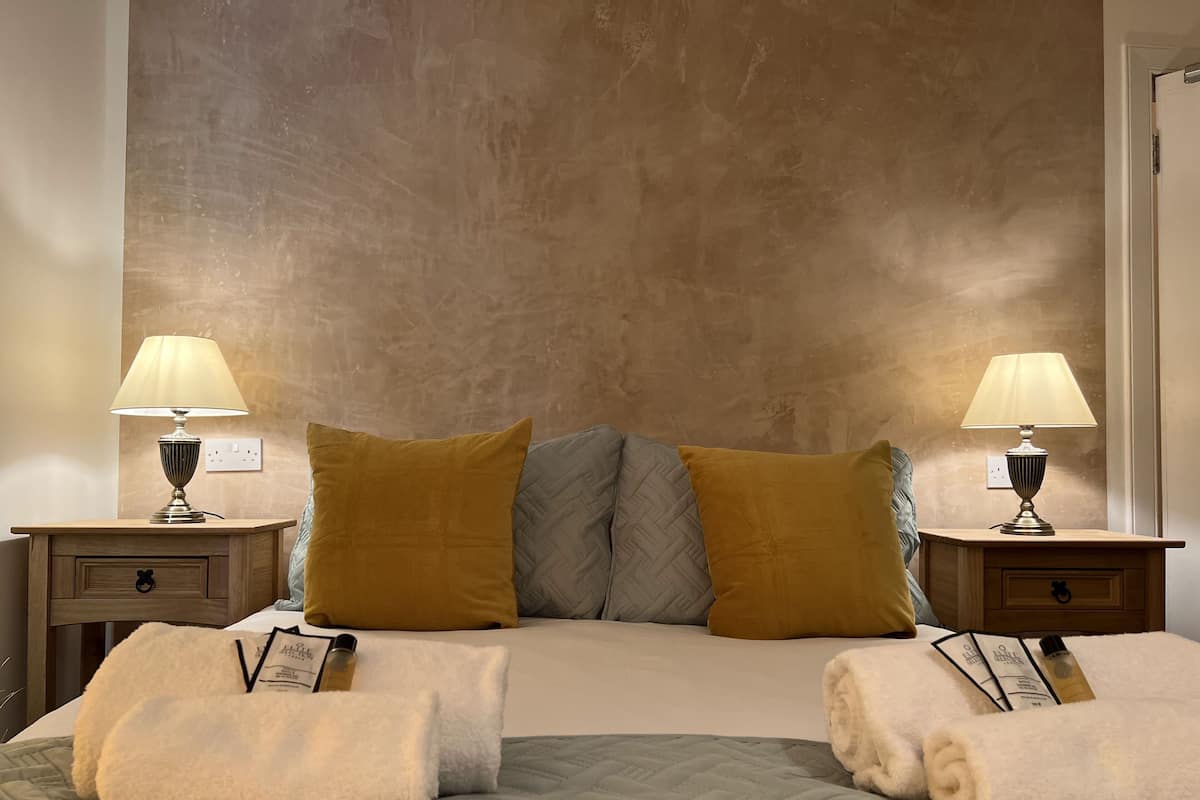 Comfort Room | Free WiFi