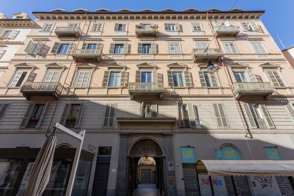 Apartment | 1 bedroom - Principe Tommaso 12 - Graffiti Apartment (Turin)