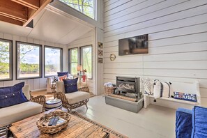 House (1 Bedroom) | Interior