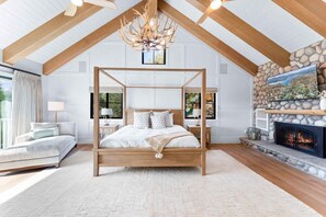 4 habitaciones, tabla de planchar con plancha, cuna de viaje y wifi