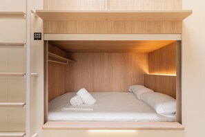 Separate tub and shower, hair dryer, towels