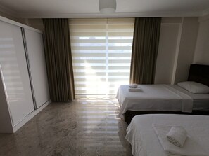 5 bedrooms, iron/ironing board, travel crib, WiFi