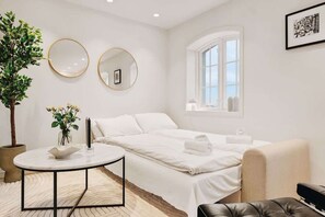 2 Schlafzimmer, Bügeleisen/Bügelbrett, WLAN, Bettwäsche