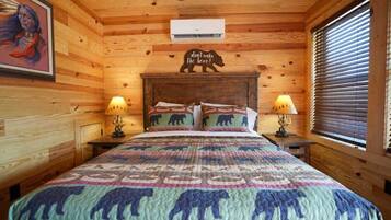 3 bedrooms, desk, iron/ironing board, WiFi