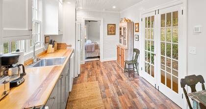 Pet-Friendly Somerset Cottage at Ivy Cottages