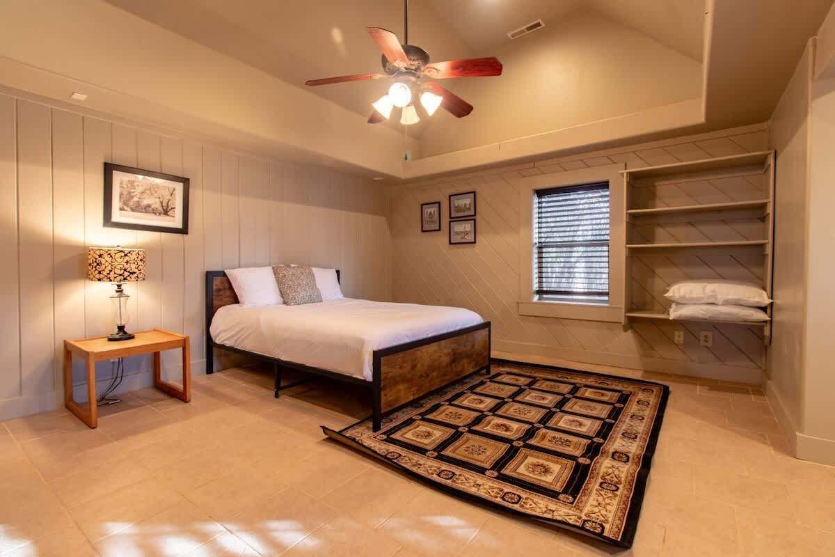 5 bedrooms, iron/ironing board, travel cot, WiFi