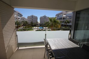 Outdoor dining - Apt. Mirador de Villamartin V (Villamartín)