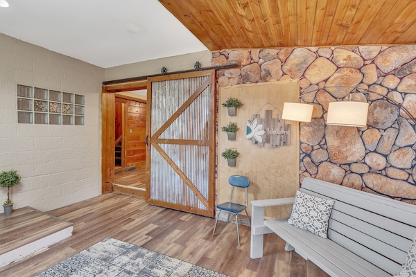 Apartment, 2 Bedrooms | Interior