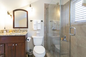 Condo, 3 Bedrooms | Bathroom - 925 Red Sandstone 3 Bedroom Condo by RedAwning (Vail)