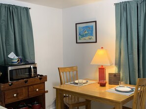 Studio | Dining - Beach Side Studio #2 Apts by RedAwning (Norfolk)