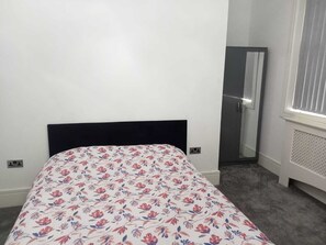 Appartement | 2 chambres, accès au Wi-Fi (inclus), literie fournie