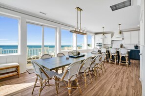Dining - Experience oceanfront luxury in Oak Island at Karefree, perfect for family gatherings! (Oak Island)