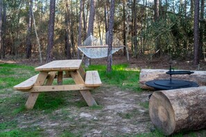 屋外ダイニングエリア