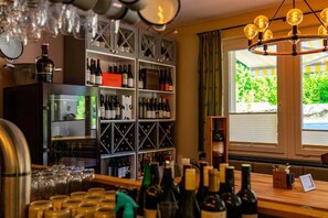 Bar (on property) - die Hauswirtschaft (Sankt Jakob im Rosental)
