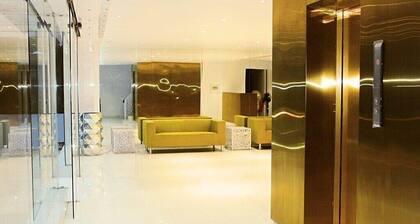 Hotel Layalee Grande Chennai