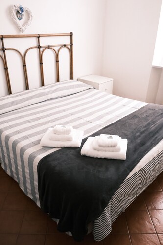 A pochi passi dal mare- PortofinoVacanze