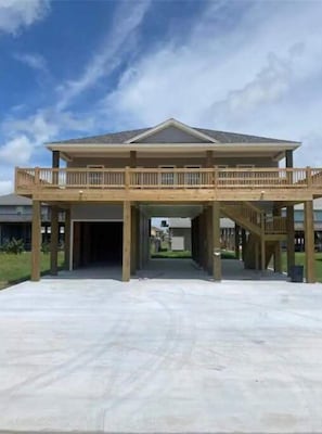 Exterior - SunnyDaze at Crystal Beach (Galveston)