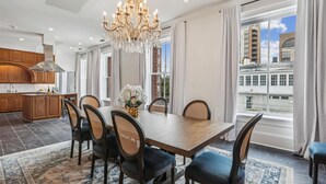 Dining - NEW REMODEL Packard at the Historic Bryson Building (Savannah)