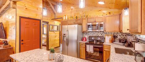 House (2 Bedrooms) | Interior