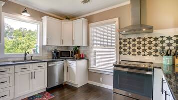 Microwave, oven, stovetop, dishwasher