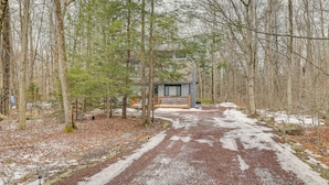House (3 Bedrooms) | Interior - Pocono Pines Home w/ Private Hot Tub! (Pocono Pines)