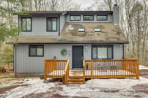 House (3 Bedrooms) | Front of property