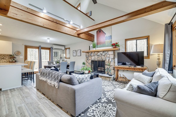 House (3 Bedrooms) | Interior