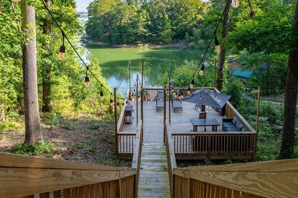 Terrace/patio - 'emerald Cove Chalet' on Douglas Lake w/ Hot Tub! (Dandridge)