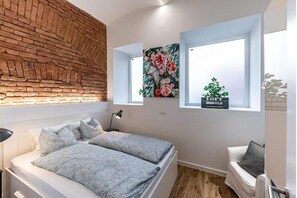 1 bedroom, iron/ironing board, WiFi, bed sheets - Stilvolles Apartment in Tolle Lage, (Wien)
