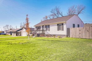 House (2 Bedrooms) | Interior - Pet-friendly Hiawatha Retreat w/ Private Yard! (Hiawatha)
