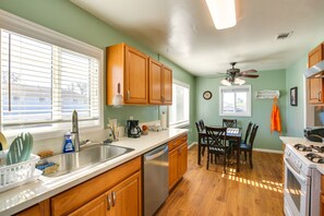 Oven, stovetop, dishwasher, highchair