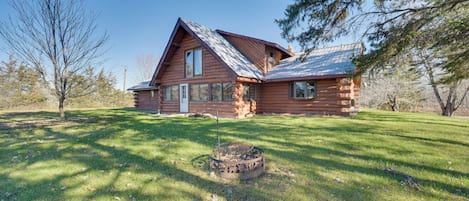 House (3 Bedrooms) | Front of property