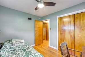 House (2 Bedrooms)